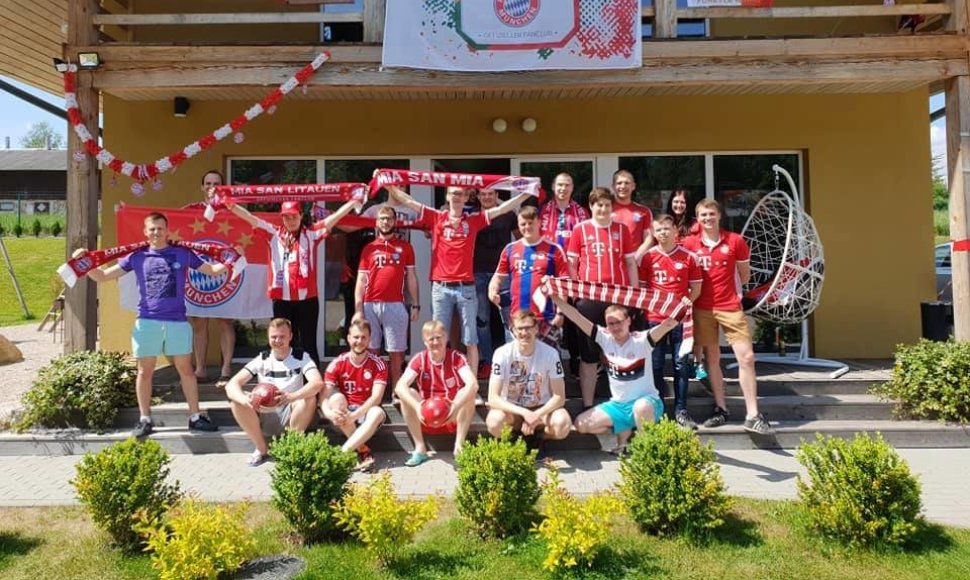 Lietuvius futbolo sirgalius vienija meilė Miuncheno „Bayern“ komandai.