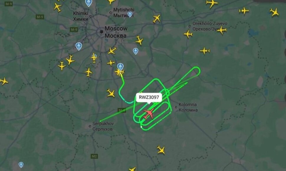 Užsidegus varikliui lėktuvas dar 1,5 val. turėjo sukti ratus virš Maskvos