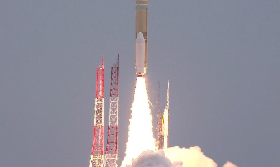 Į kosmosą kyla raketa H-IIA su „Michibiki“ palydovu