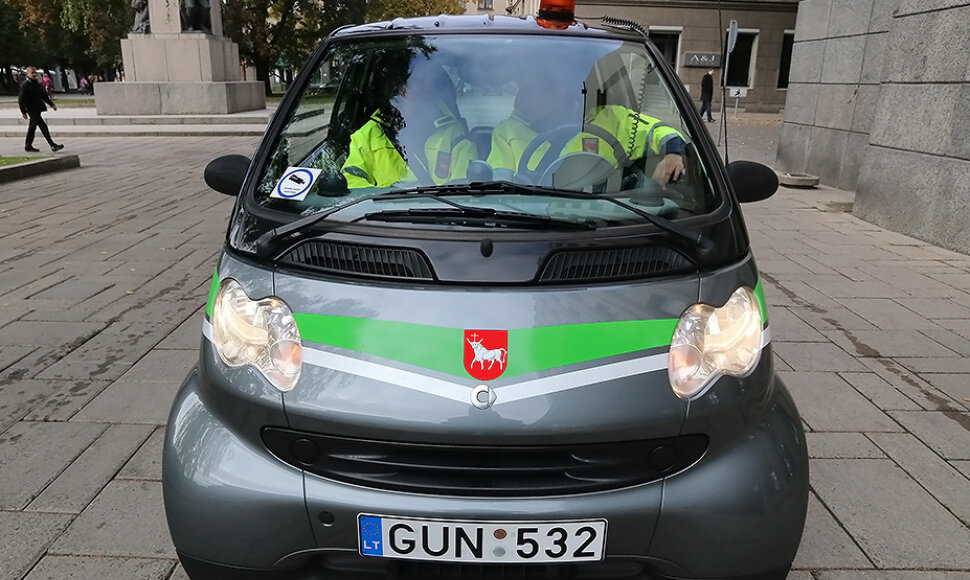Viešosios tvarkos skyriaus automobilis