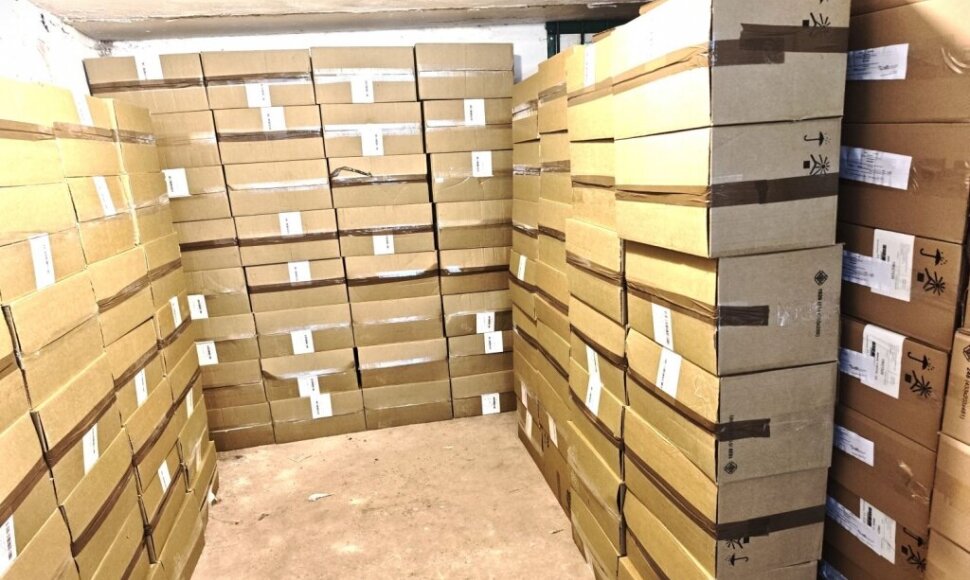 Ignalinos rajone sulaikytos kontrabandinės cigaretės / VSAT nuotr.