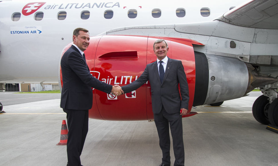 Bendrovės „Air Lituanica“ inauguracija ir pirmasis skrydis