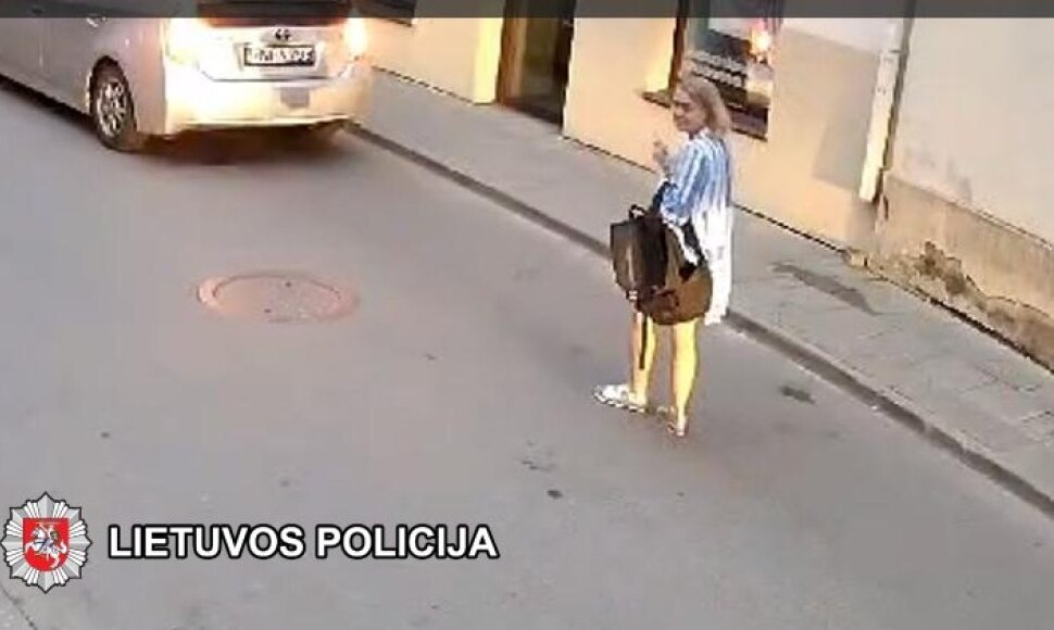 Policijos ie&scaron;koma moteris