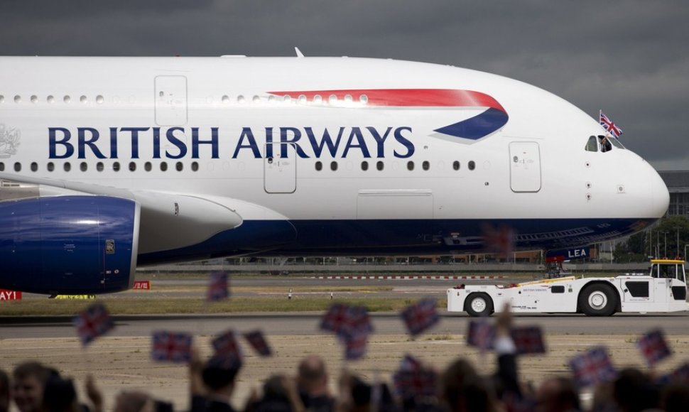 „British Airways“ vietoj Granados nuskraidono į Grenadą