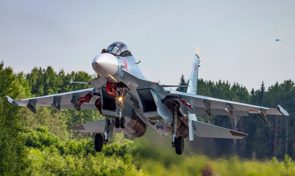 Lėktuvas Su-30SM