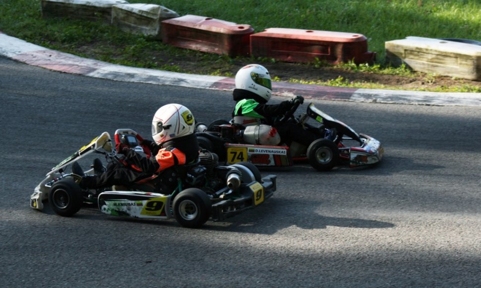 FIA kartingo akademija