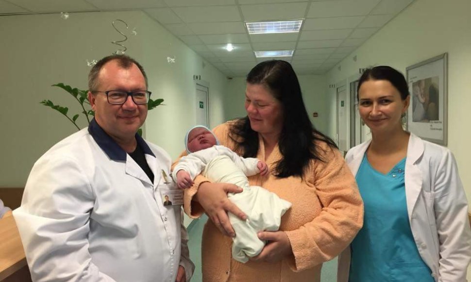 Mama Vilma Bagdonienė ir jos 6 kg milžinas kūdikis