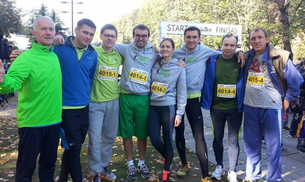 Sekmadienį vykusiame tradiciniame sporto renginyje „Bėk už Kauną“ dalyvavo net dvi organizacijos „Vieningas Kaunas“ komandos