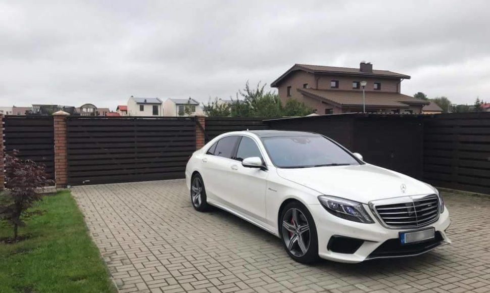 Ignas Jomantas, vienas jauniausių šalies milijonierių, įsigijo prabangų „Mercedes-Benz S63 AMG“.