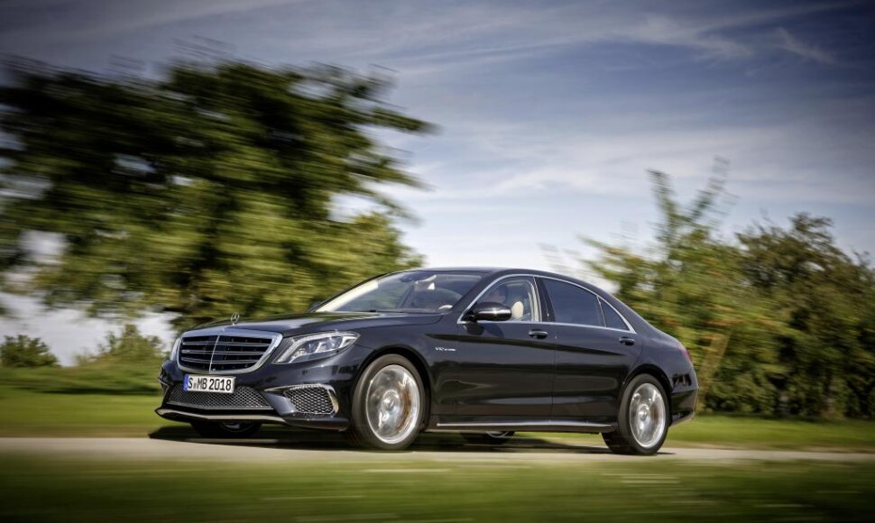 S klasės &bdquo;Mercedes-Benz&ldquo;