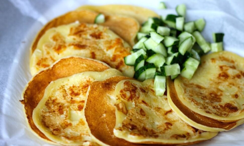 Blynai su Feta sūriu