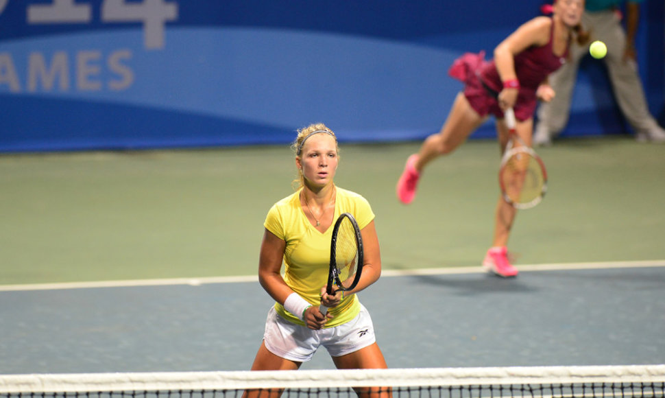 Akvilė Paražinskaitė tapo jaunimo olimpinių žaidynių teniso dvejetų bronzos medalio laimėtoja