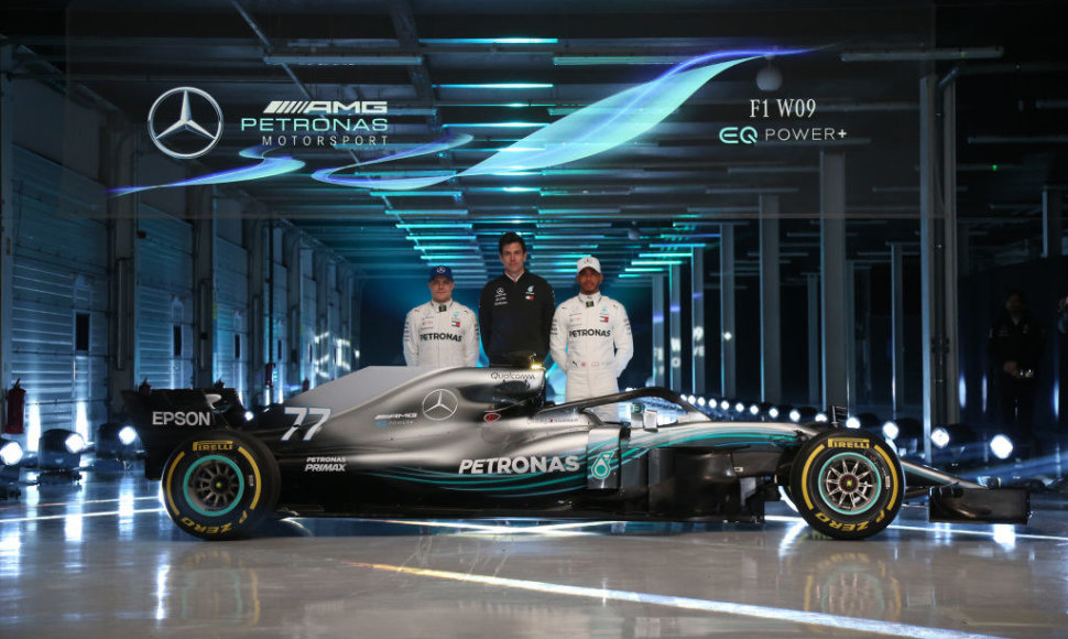 „Mercedes-AMG“ komanda pristatė naują F1 bolidą