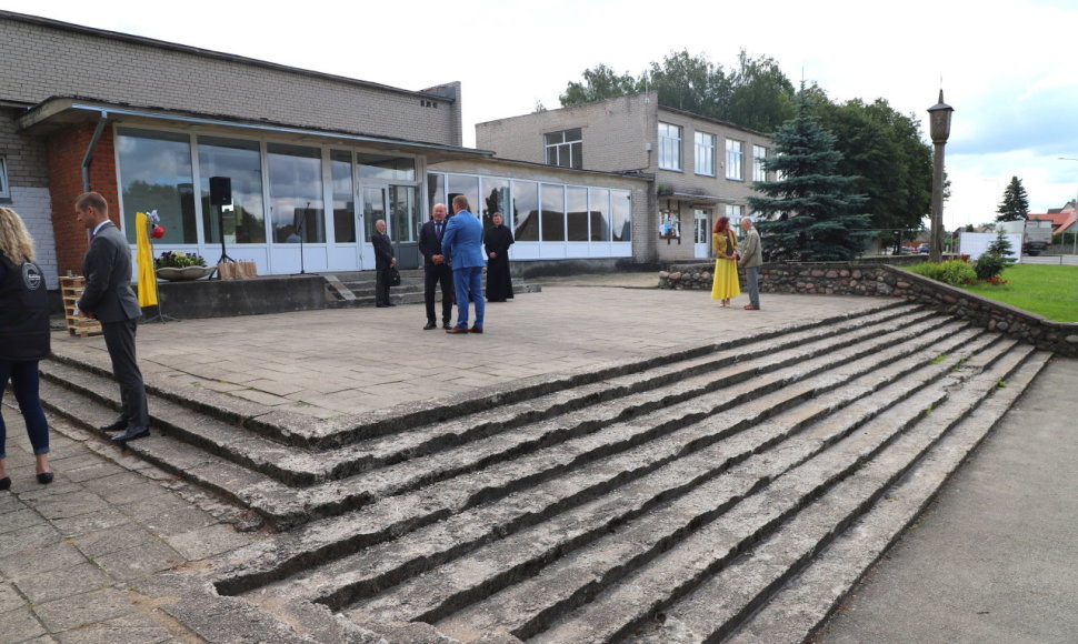 Prasideda Ramučių kultūros centro pastato rekonstrukcija