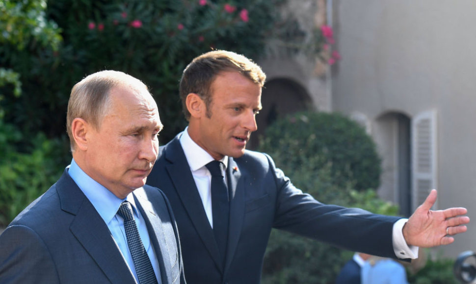 Vladimiras Putinas ir Emmanuelis Macronas