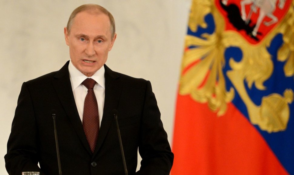 Vladimiras Putinas kreipėsi į parlamentą.