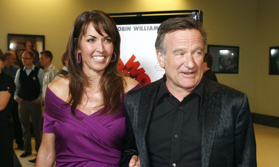 Robinas Williamsas su trečiąja žmona Susan Schneider (2009 m.)
