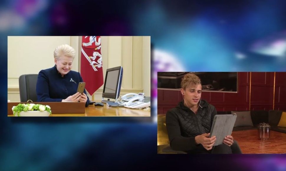 Dalia Grybauskaitė kalbasi su Donatu Montvydu