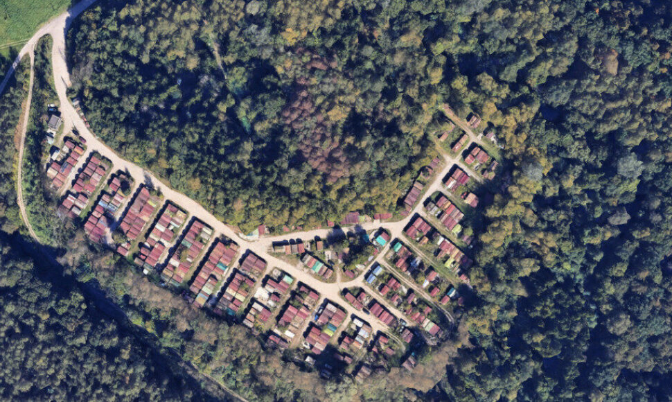 Buvusi garažų teritorija S. Batoro g.