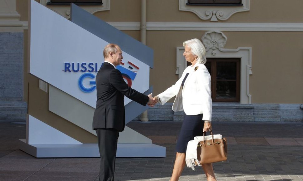 Rusijos prezidentas Vladimiras Putinas ir Tarptautinio Valiutos Fondo direktorė Christine Lagarde