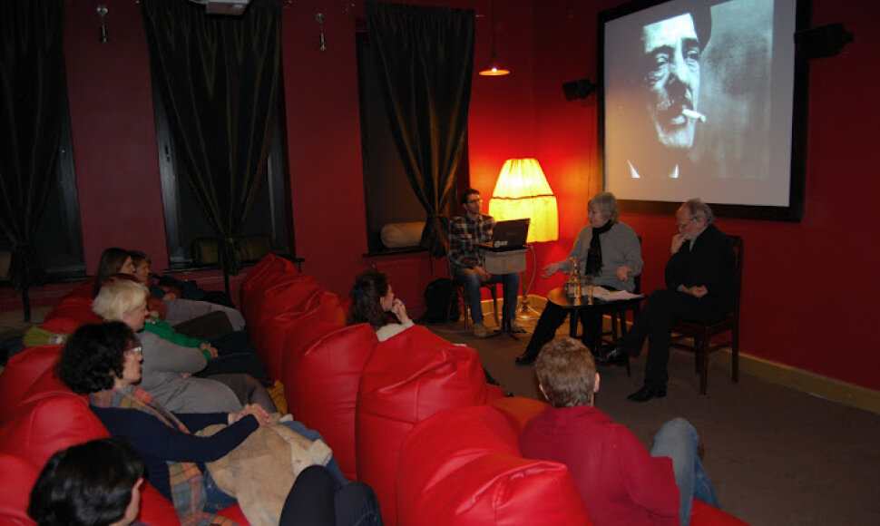 Kino vakarai su Izolda