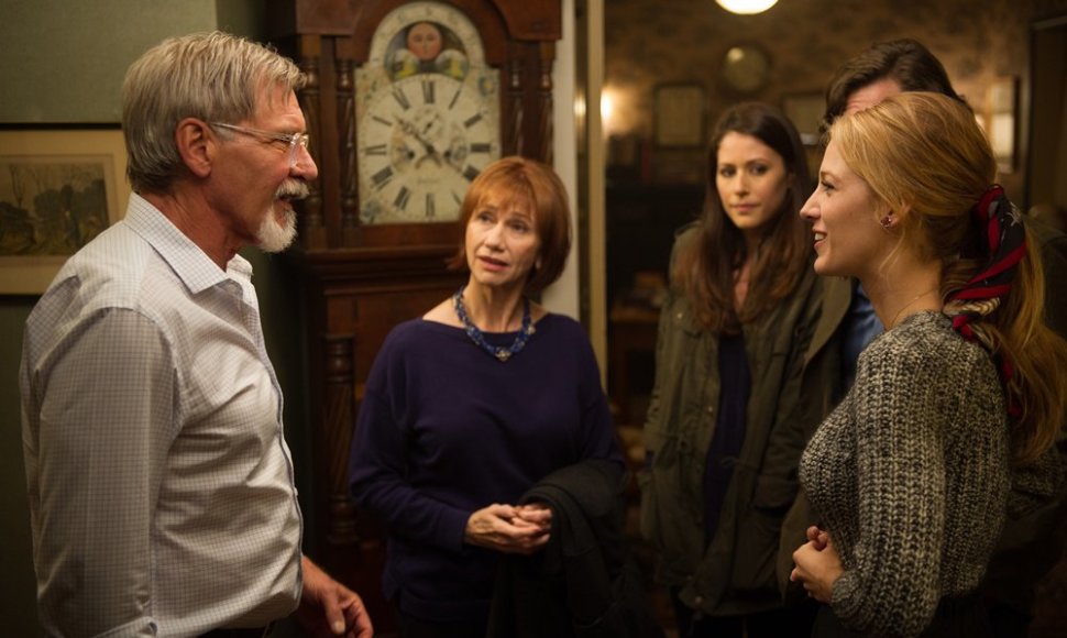 Harrison Fordas, Kathy Baker, Amanda Crew ir Blake Lively filme „Adelainos amžius“