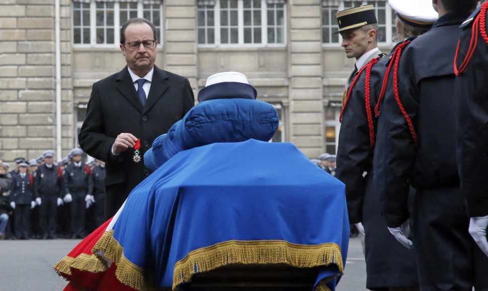 Prancūzijos prezidentas Francois Hollande'as gedulo ceremonijoje