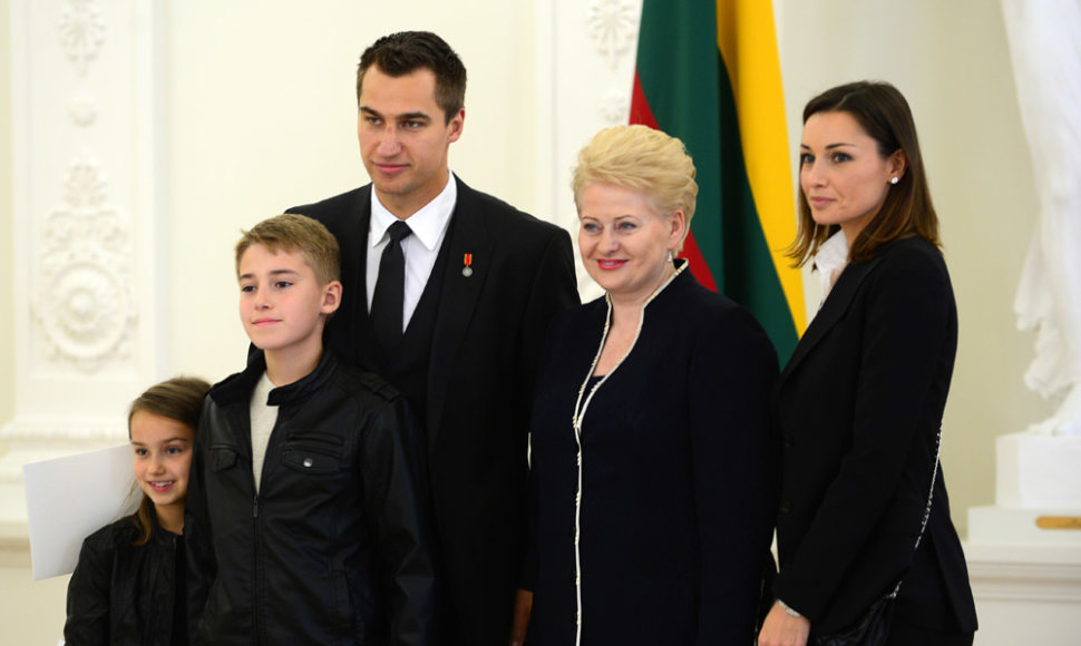 Dalia Grybauskaitė su Dainiaus Zubraus šeima