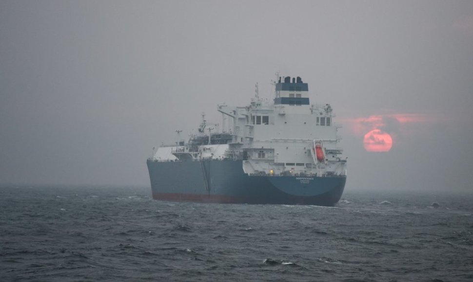 Suskystintųjų gamtinių dujų terminalas - laivas „Independence“ atplaukė į Lietuvą.
