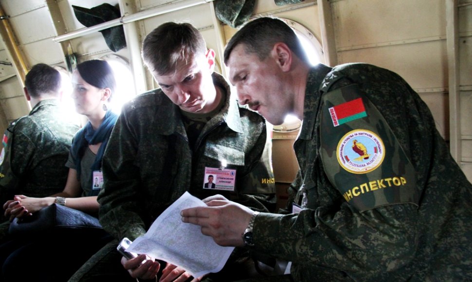 Baltarusių kariniai inspektoriai