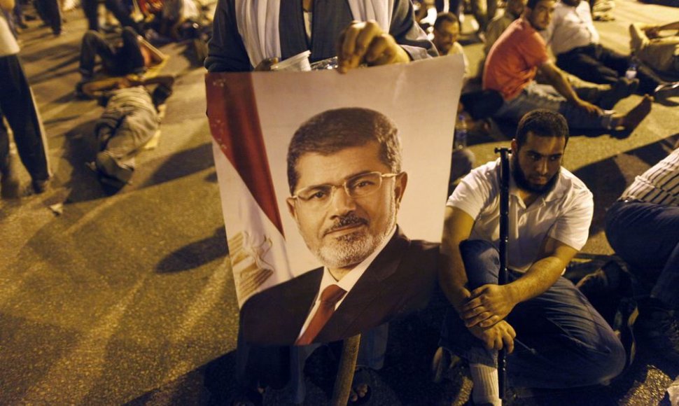 Nuversto Egipto prezidento Mohammedo Morsi rėmėjai 