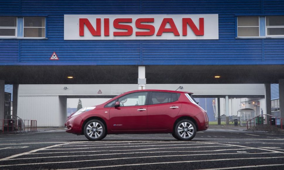 Atnaujintas „Nissan Leaf“