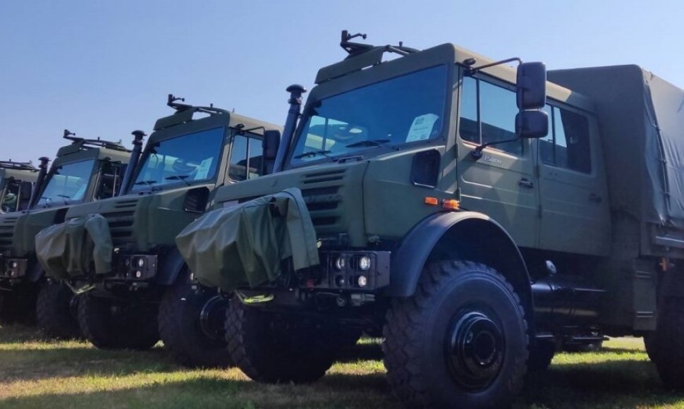 Mercedes-Benz „Unimog“ U5000 sunkvežimiai / Krašto apsaugos ministerijos nuotr.