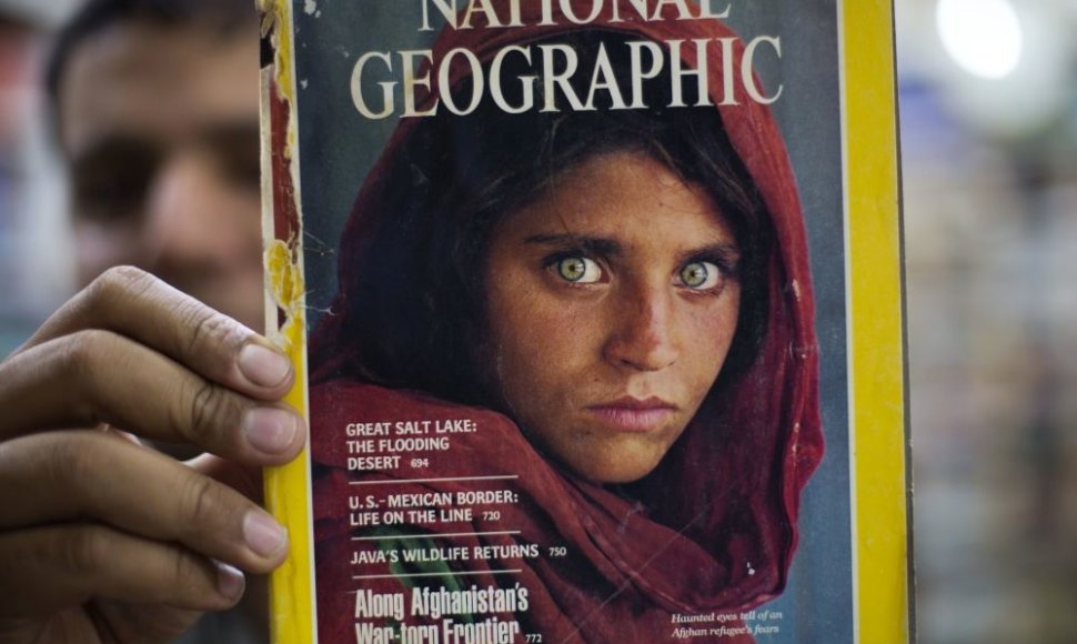 Sharbat Gulos ant „National Geographic“ viršelio