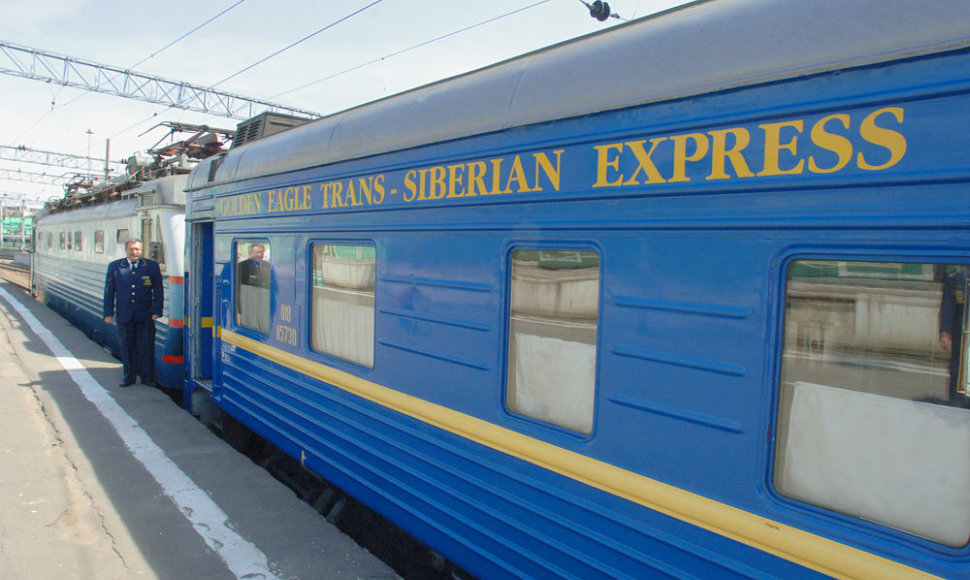 Trans-Siberian traukinys vežantis iš Maskvos į Vladivostoką per visą Rusiją