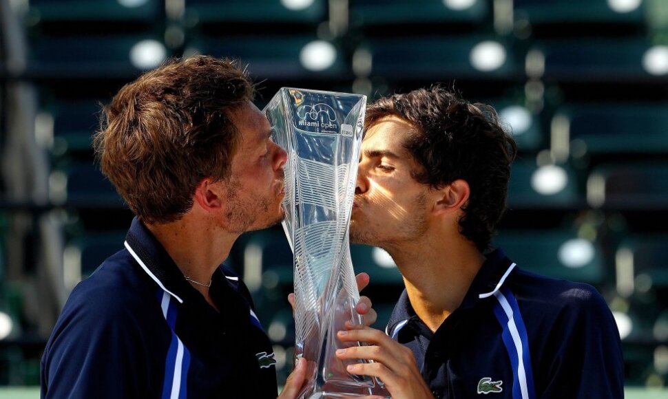 &bdquo;Miami Open&ldquo; dvejetų finalas: Nicolasas Mahut ir Pierre'as-Huguesas Herbertas &ndash; Rajeevas Ramas ir Ravenas Klaasenas