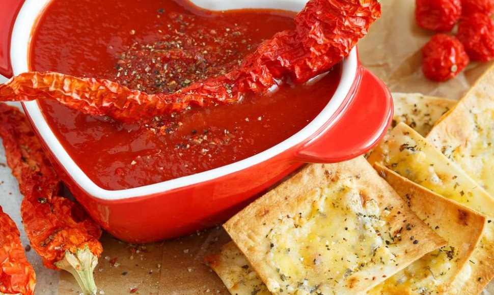 Ugninga kreminė pomidorų sriuba