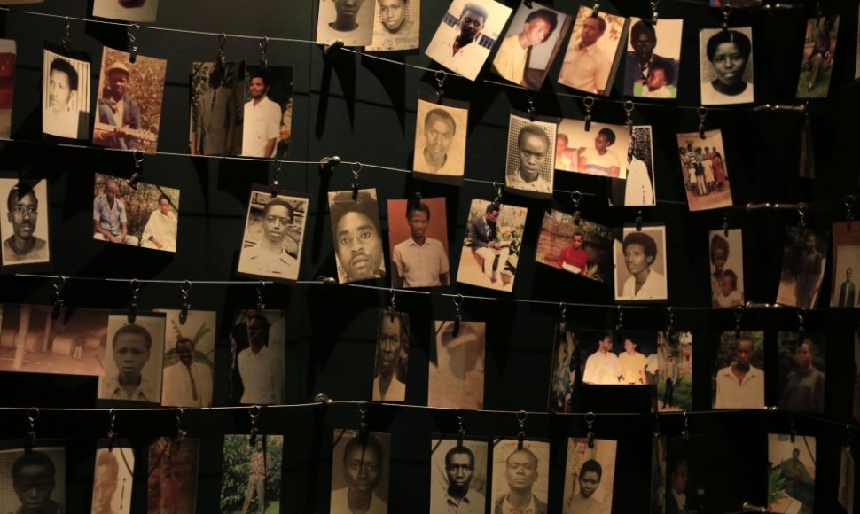 Ruandos genocido aukos