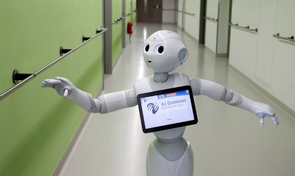 Robotas pradėjo dirbti ligoninėje