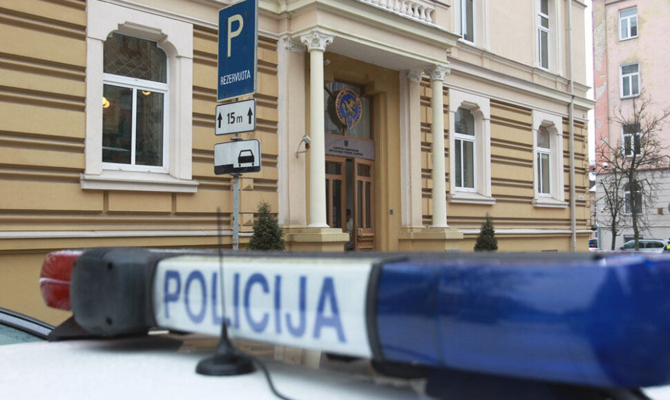 Įvykio vietoje Vilniuje prie STT pastato