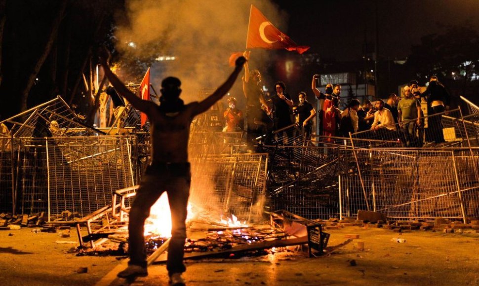 Protestuotojai Stambule