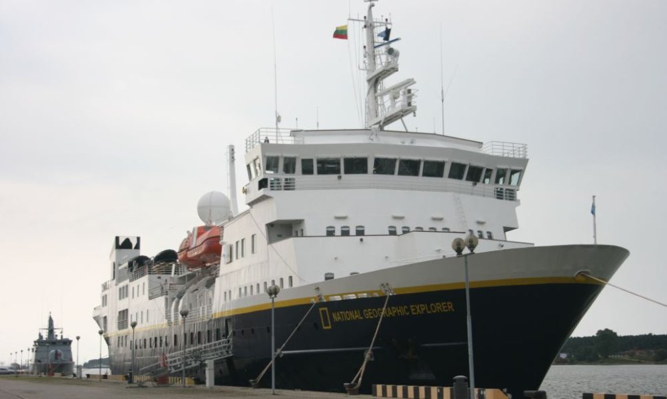 Tyrimų laivas „National Geographic Explorer“ 