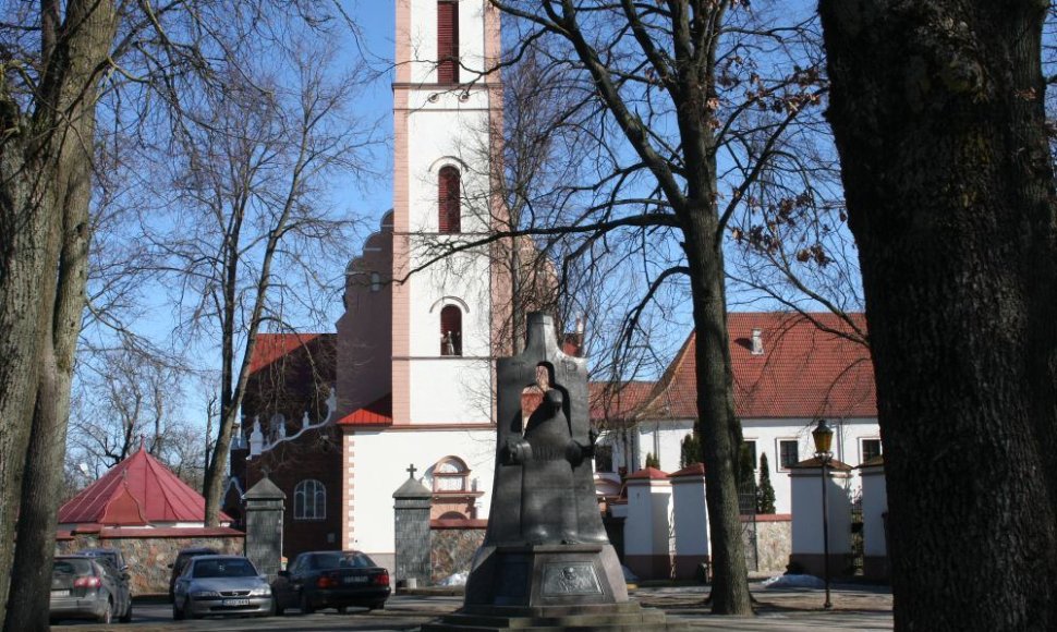 Kretingos Viešpaties Apreiškimo Švč. Mergelei Marijai bažnyčia