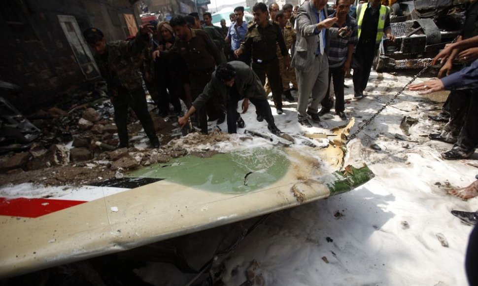 Jemene nukrito kariškių lėktuvas