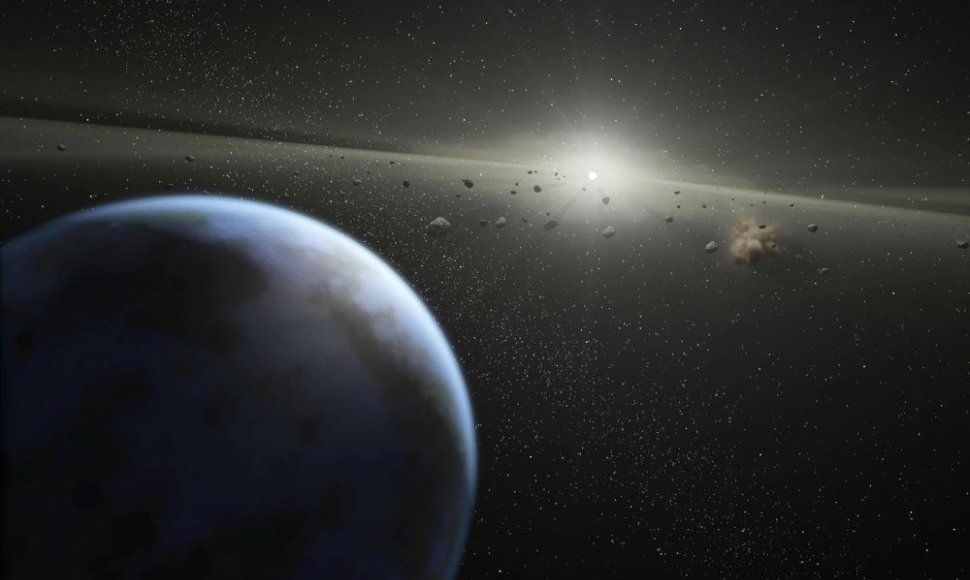 Planeta kerta asteroidų žiedą