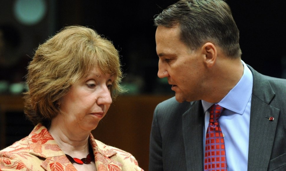 ES diplomatijos vadovė Catherine Ashton ir Lenkijos užsienio reikalų ministras Radoslawas Sikorskis