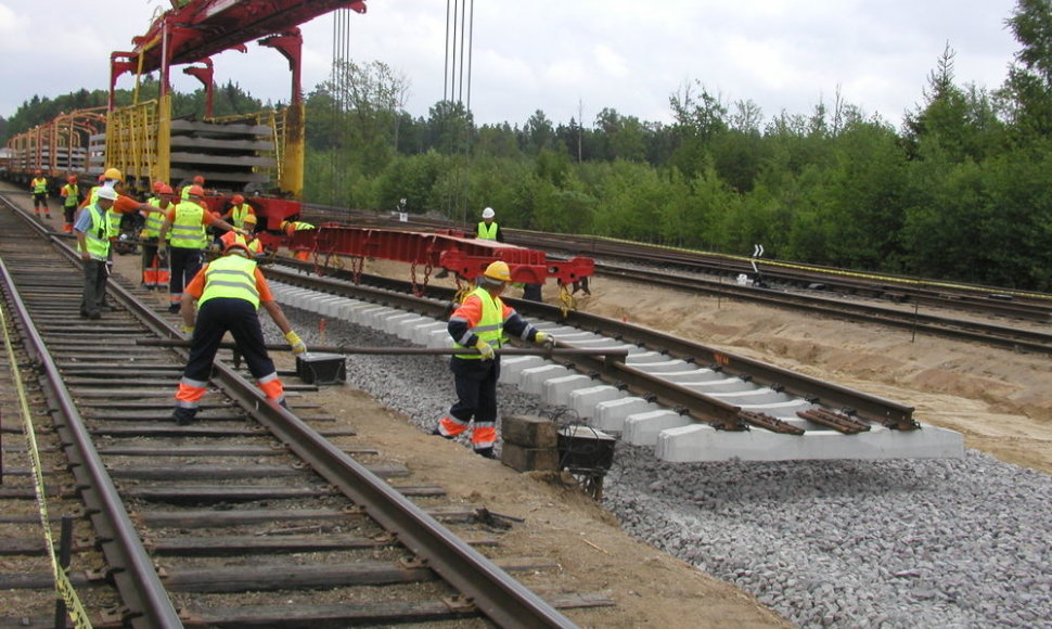 Projekto „Rail Baltic“ darbus Lietuvos teritorijoje planuojama baigti iki 2015-ų metų