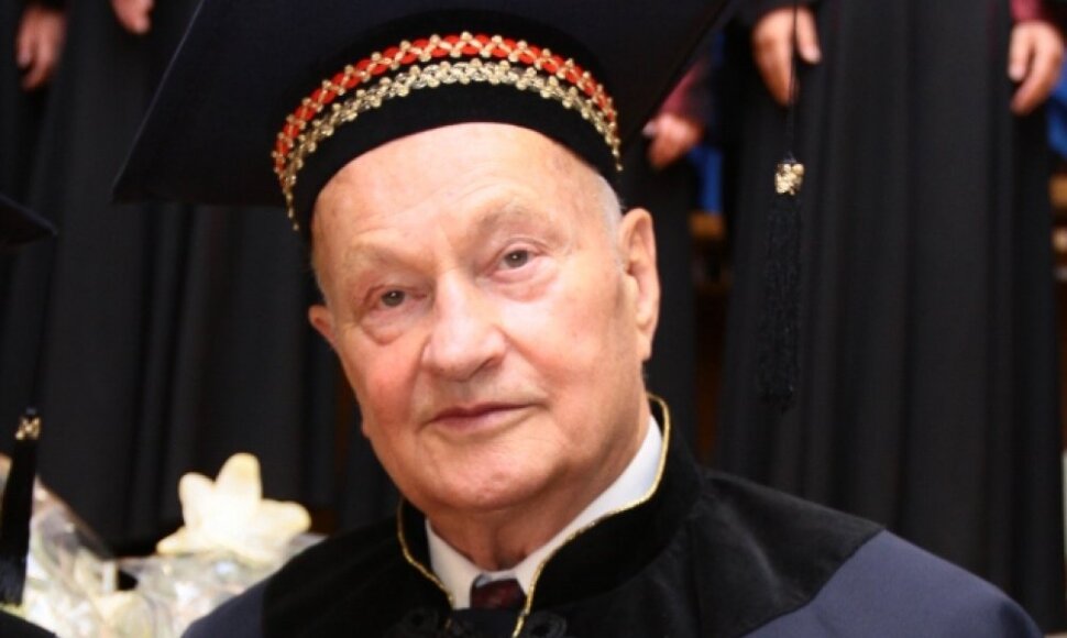 Kauno garbės piliečio vardas atiteks J. Brėdikiui