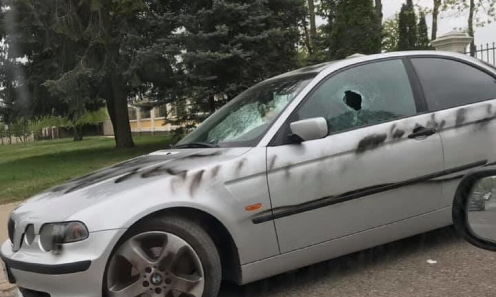 Panevėžyje suniokotas BMW