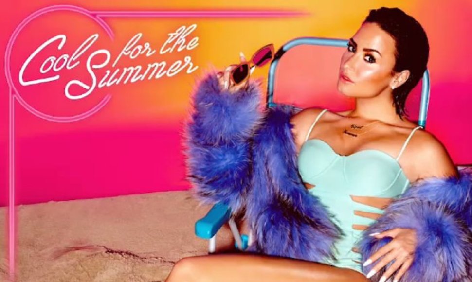 Demi Lovato singlo „Cool For The Summer“ viršelis